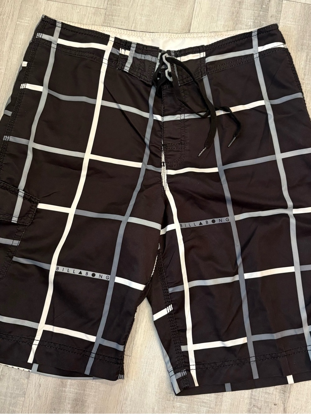 Billabong Men’s Black Swim Board Shorts with White & Gray Plaid